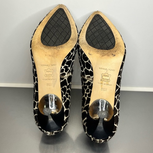 Donald J. Pliner "Treva" heels - Picture 8 of 8